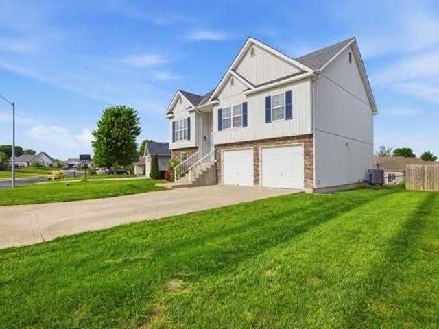 1219 Wildflower Road