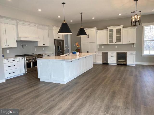 12103 Cecilia Court