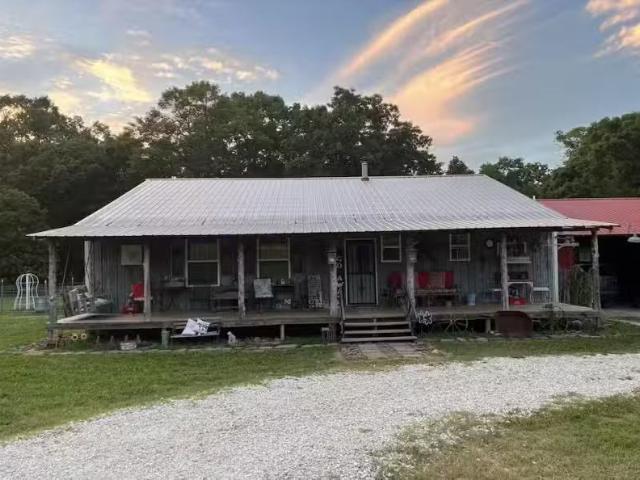 12107 VOLCANO RD, WEST FORK, AR 72774