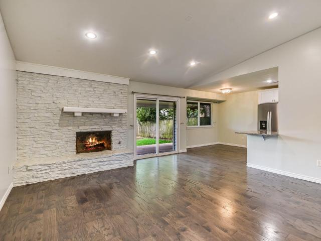 12107 Scissortail Dr