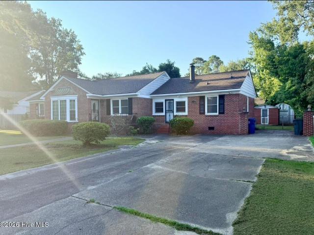 1210 Meadowood Drive