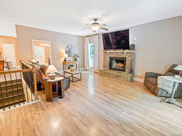1210 Buckeye Rd