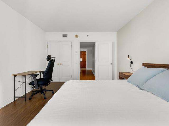 1210 Boul. De Maisonneuve O Montréal Ville Marie, QC H3A
