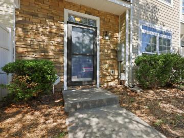 1210 Canyon Rock Court 104