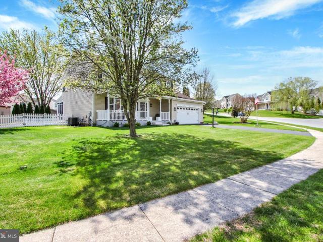 1210 Cranberry Lane W
