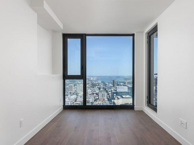 1210, Rue Jeanne Mance, 5508, Montréal