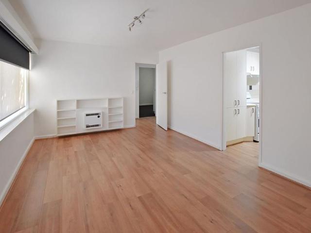 12/117 Manningham Street, Parkville VIC 3052
