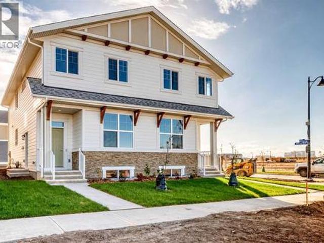 1211 Mahogany Boulevard Se, Calgary, AB, T3M 2Y2 house for sale | Listing ID A2351 | Royal LePage