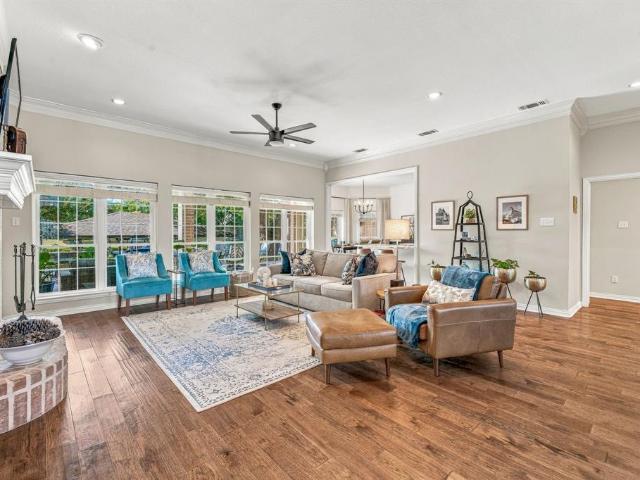 1211 Mallard Way