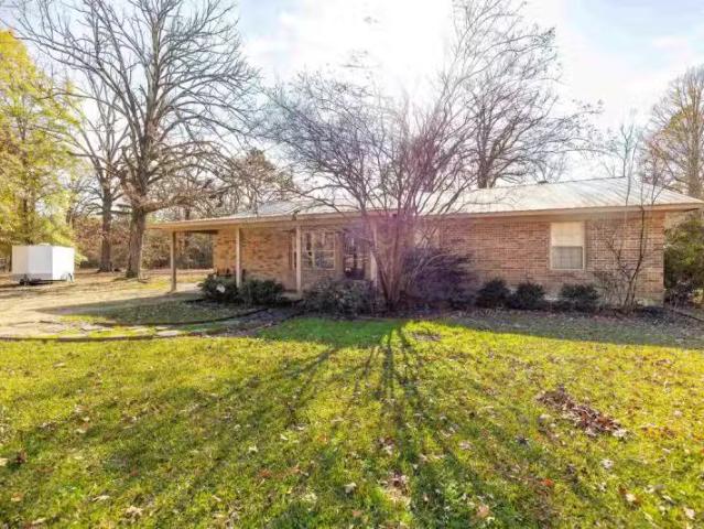 1211 OLD STRONG HWY, STRONG, AR 71765