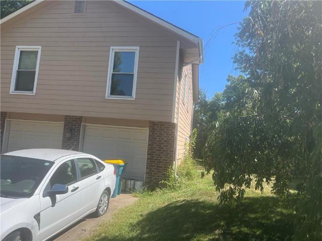 1211 Banner Court