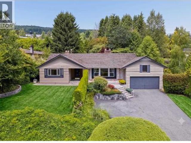 1211 Chartwell Drive, West Vancouver, BC, V7S 2R1 house for sale | Listing ID R3142 | Royal LePage