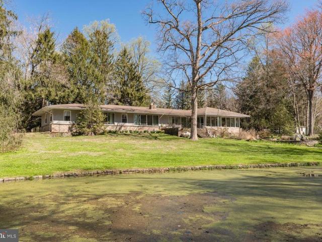 1211 E Butler Pike