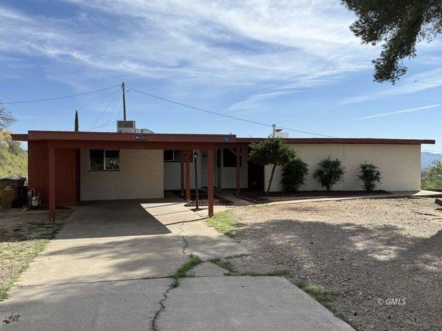 1211 E Vista Cir, Globe, AZ 85501