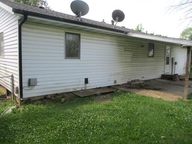 1211 falcon dr