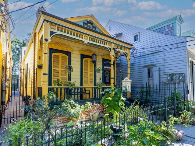 1211 Governor Nicholls Street