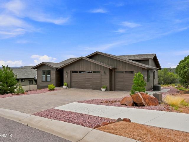 1507 W WAGON Trail