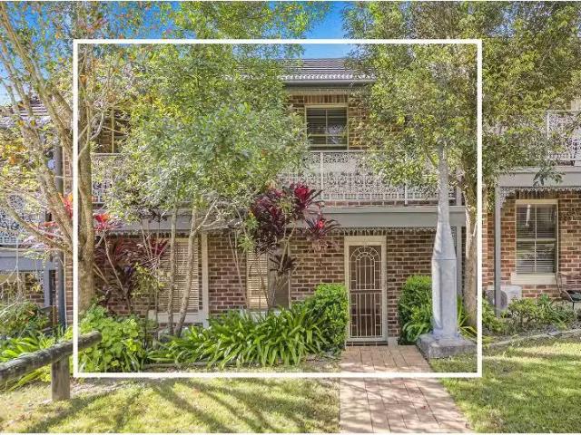 12/11 Wagners Place, Mardi Townhouse for rent Listed by Prope.