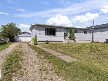 1211 8 Street, Cold Lake, AB, T9M 1J7 house for sale | Listing ID E4493 | Royal LePage