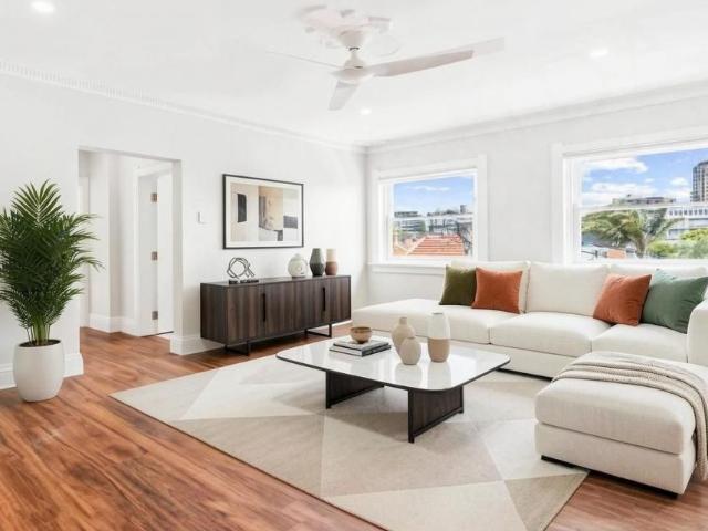 12/121 Old South Head Road Bondi Junction