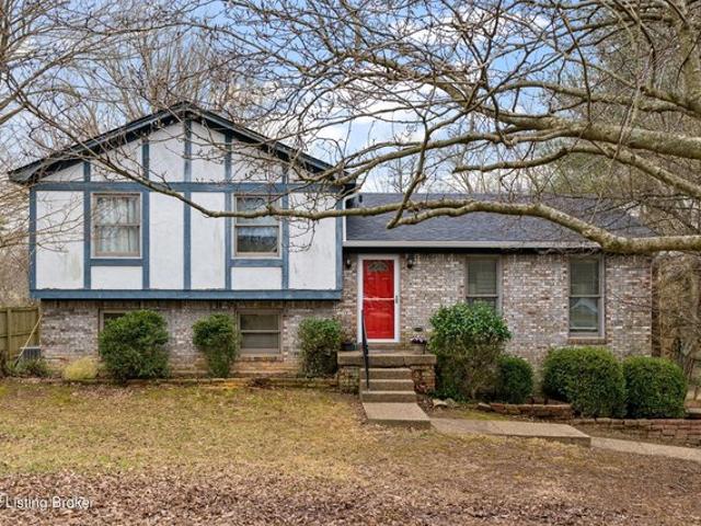 12122 Maplewood Rd, Goshen, KY 40026