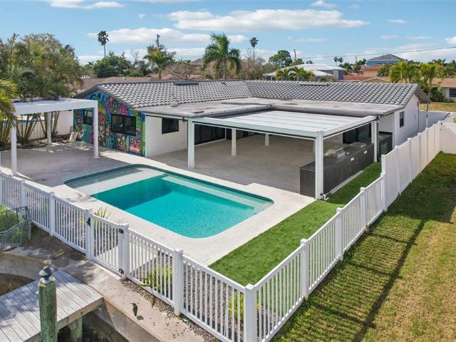 12125 5th St E, Treasure Island, FL 33706 | MLS #TB8475