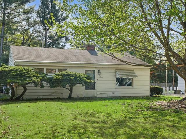 1212 Cambridge Drive