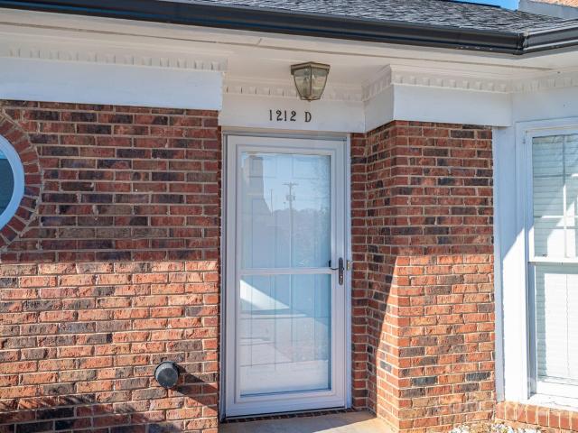 1212 E Franklin Blvd, Unit D, Gastonia, NC 28054 | MLS #4327