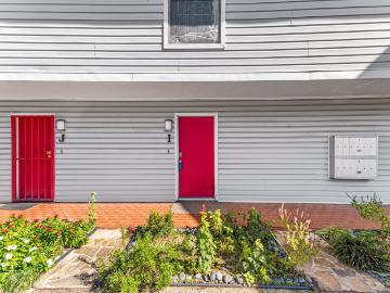 1212 Fairview St, Unit I, Houston, TX 77006 | MLS #79860