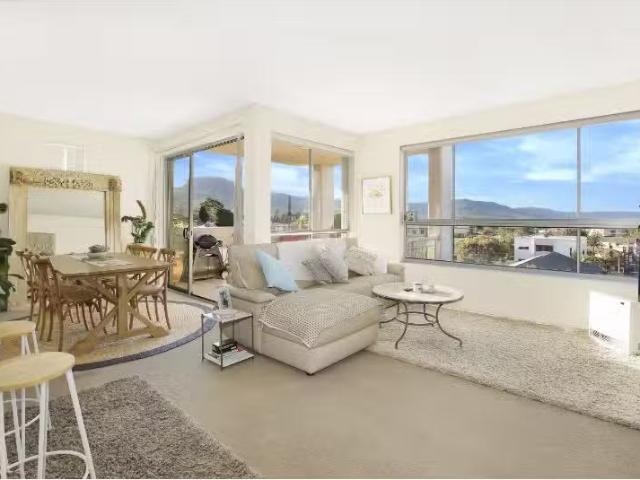 12/12 14 Loftus Street, WOLLONGONG Apartment for rent Listed.