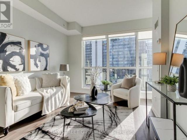 1212 60 Berwick Avenue, Toronto, ON, M5P 0A3 condo for sale | Listing ID C13764 | Royal LePage
