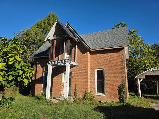 12131 Markland Town Rd, Florence, IN 47020