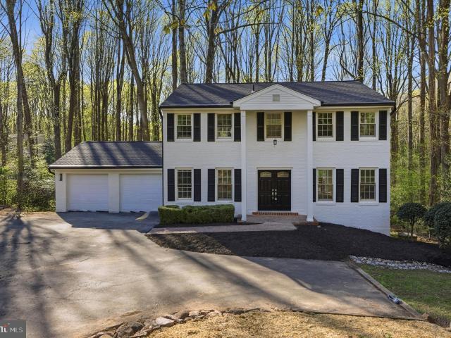 12136 Westwood Hills Dr, Herndon, VA 20171 | MLS #VAFX2326