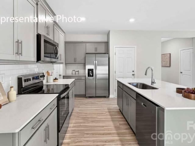 12136 Barred Owl Court