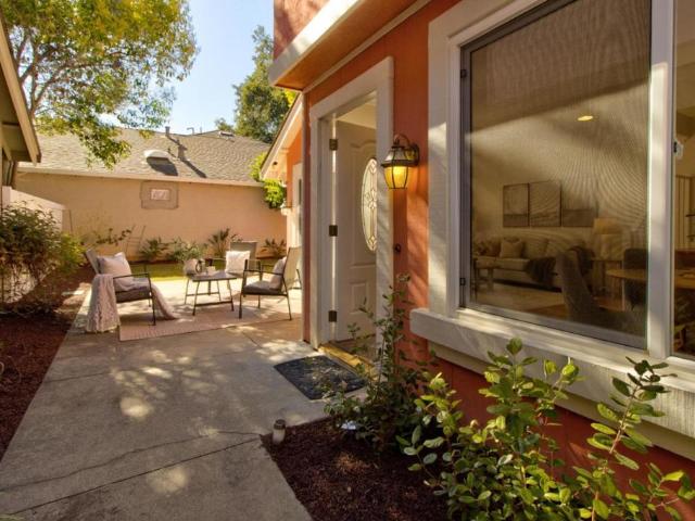 1213 Manet Drive