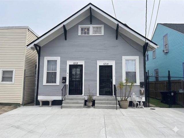 1213 N Johnson St, New Orleans, LA 70116