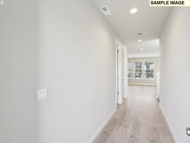 1213 NE Wildwood DR