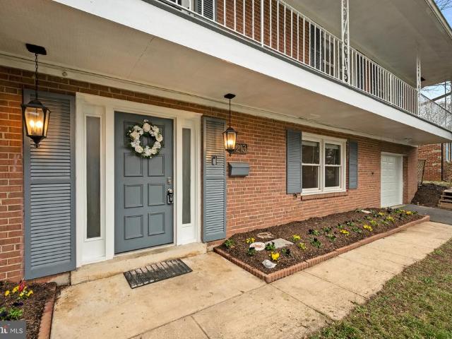 1213 Dale Drive