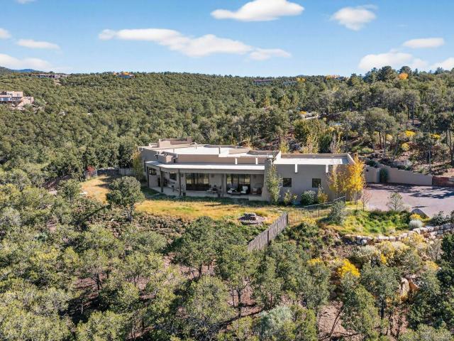 1213 S Summit Drive, Santa Fe, US, NM