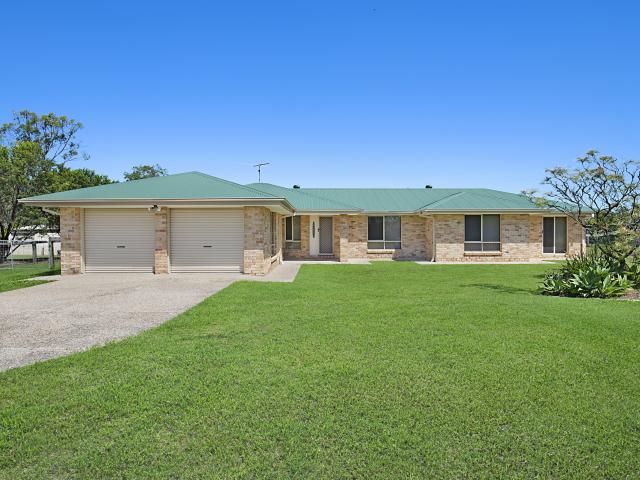 121 123 Red Cedar Crescent, Flagstone QLD 4280 House For Rent | Domain