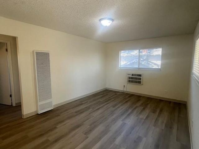 121 141 N. Laurel St. 2 Bedroom Apartment for Rent at 121 N Laurel St, Turlock, CA 95380 Turlock