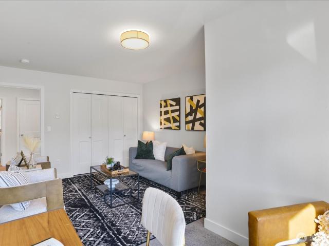 121 171st Pl SW, Unit B, Bothell, WA 98012 | MLS #2528