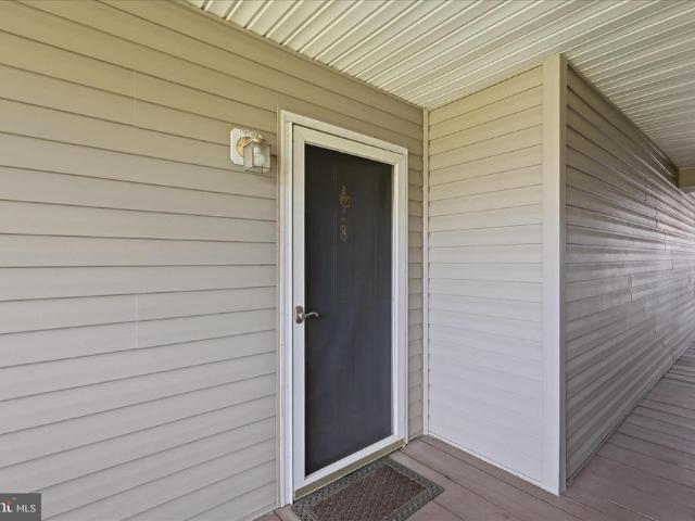 121 8 Brookland Court # 8
