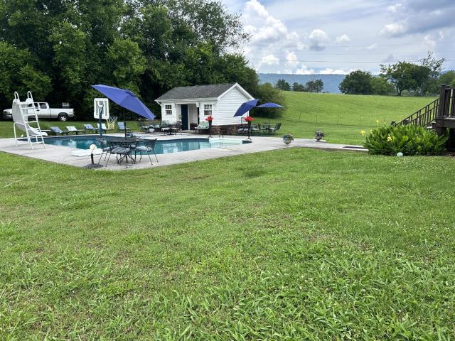 121 County Road 903