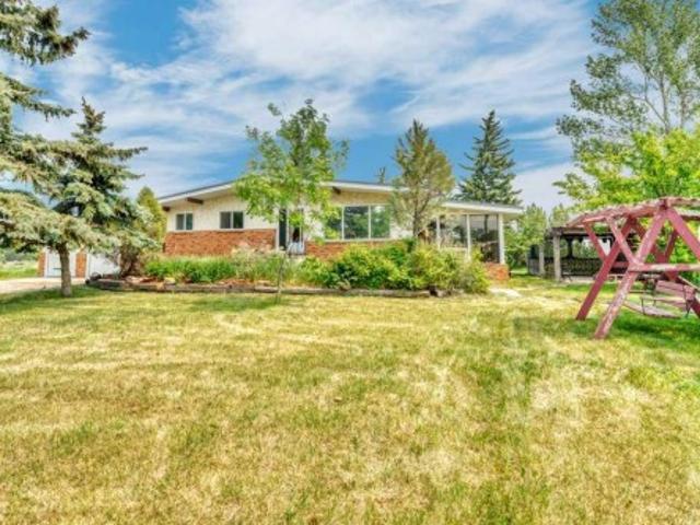 121 Cousin Street, Rural Wheatland County, AB, T1P 0X8 house for sale | Listing ID A2302 | Royal LePage