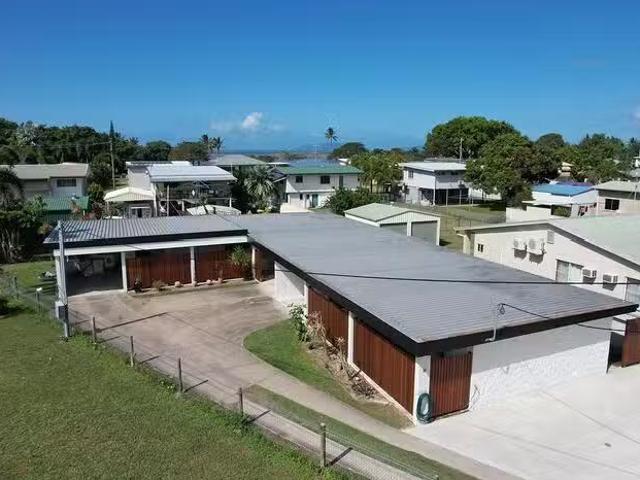 1/21 Carr Crescent, Lucinda, QLD 4850