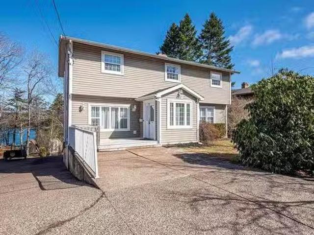 121 Chandler Drive, Lower Sackville, NS, B4C 3C6 house for s.