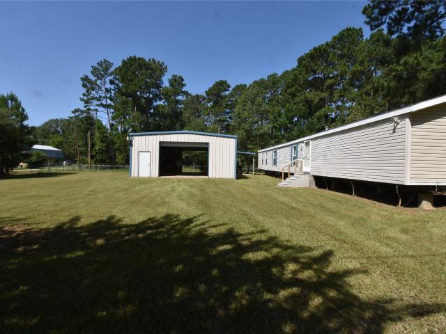 121 Chisholm Trail