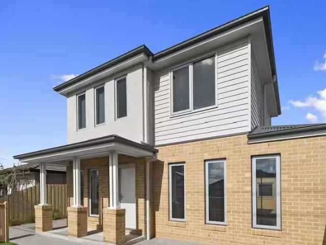 1/21 Ann Street, Geelong West, VIC 3218 Townhouse for Rent