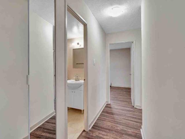 121 Agnes Holdings Inc. 1 Bedroom Apartment for Rent at 121 Agnes St, Mississauga, ON L5B 2H4 Cooksville